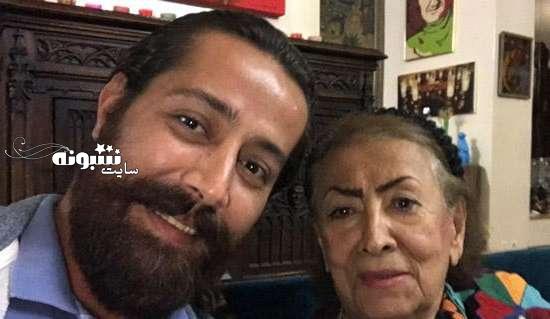 عکس آرش آصفی و مادرش