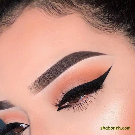 عکس از خط چشم تاتو