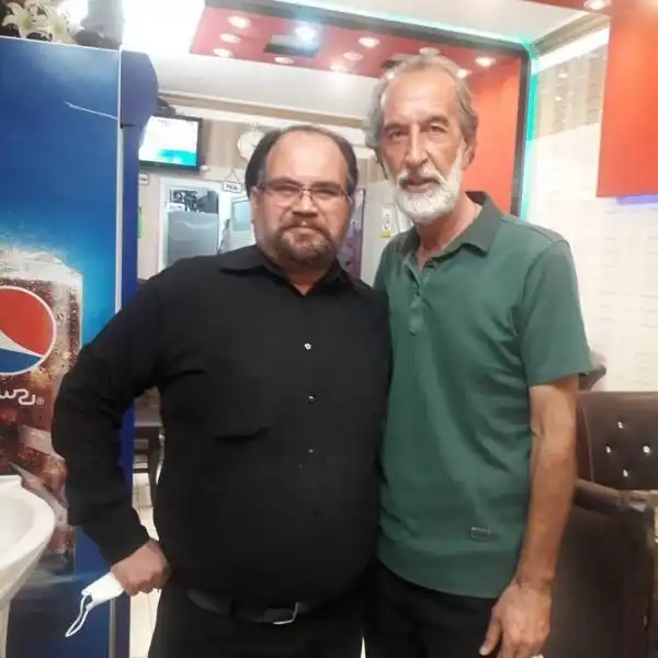 اسامی بازیگران سریال ساختمان ۸۵ با نقش اردشیر تفتی در نقش سرهنگ آیتی