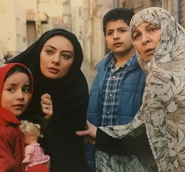 اسامی بازیگران سریال لبه تاریکی با نقش +بیوگرافی و عکس و داستان