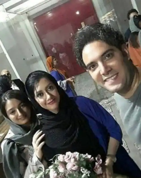 مجری خنداننده شو ۳ کیست بیوگرافی و عکس های همسرش