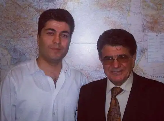بیوگرافی علی جوانمردی مجری و خبرنگار + عکس و زندگینامه