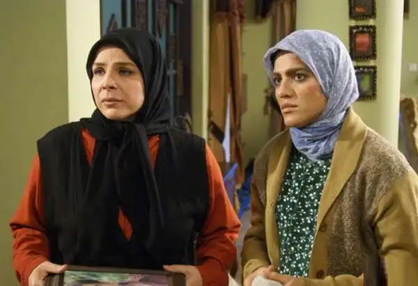 بیوگرافی شیوا خنیاگر بازیگر اهل کجاست + عکس جدید