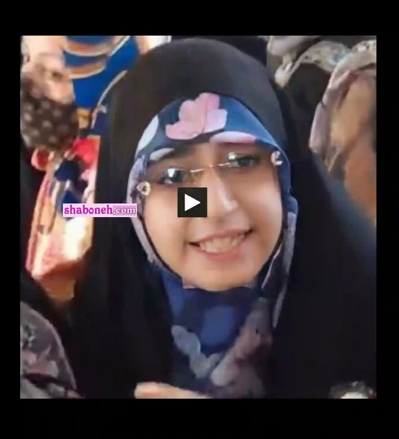 رایحه ربیعی کیست بیوگرافی و عکس و اینستاگرام و اهل کجاست و شغل و چه کاره است؟ ماجرای درگیری با سپیده رشنو در اتوبوس بی آر تی