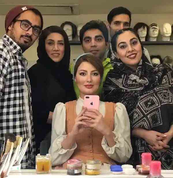 الناز عبدی بازیگر متولد سال 1371 می باشد وی از بازیگران جوان و با استعداد سینما و تئاتر بوده که مدتی است در عرصه هنری فعالیت حرفه‌ای دارد .