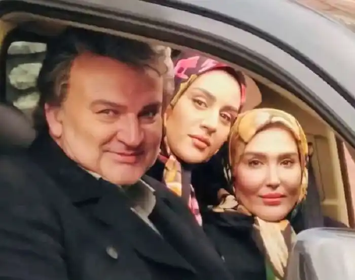 دانلود کامل قسمت هفدهم سریال بی همگان قسمت ۱۷ [ اینترنت رایگان ]