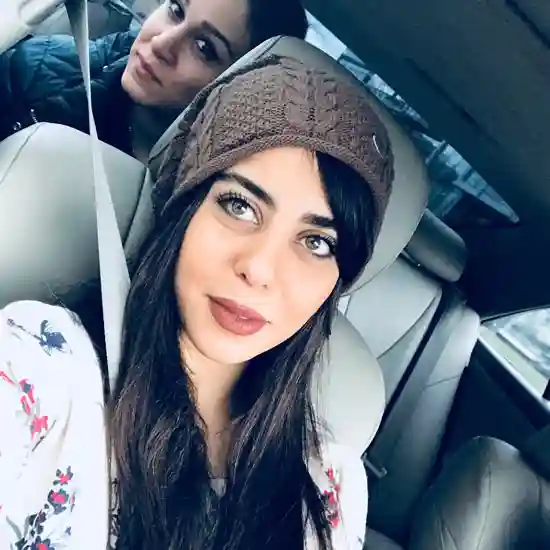 بازیگر نقش مژگان در سریال آفتاب پرست کیست +بیوگرافی و عکس