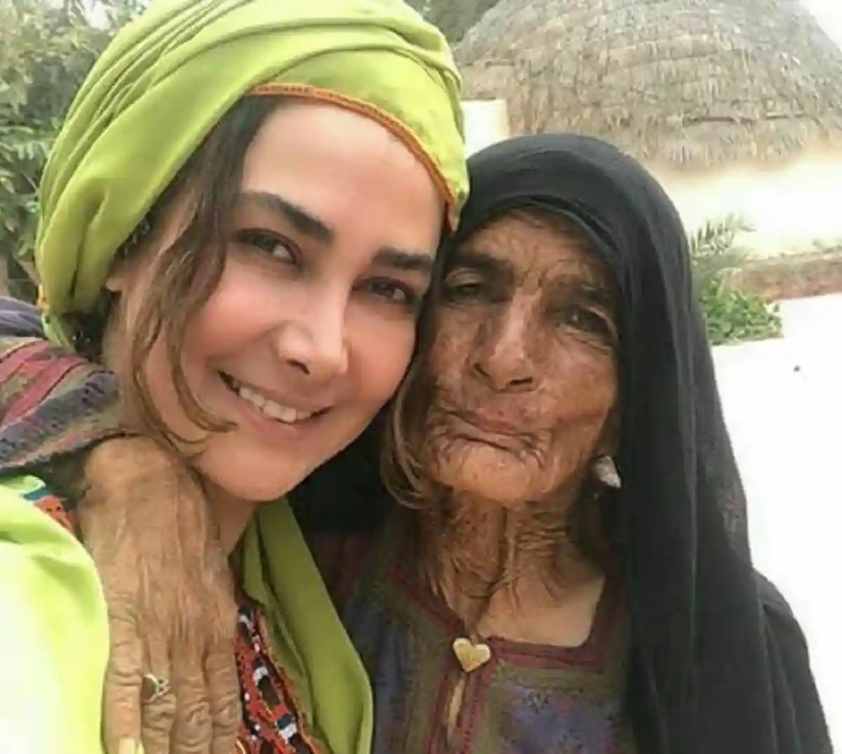 بازیگر نقش افسانه در سریال مسافر کیست بیوگرافی و عکس جدید 