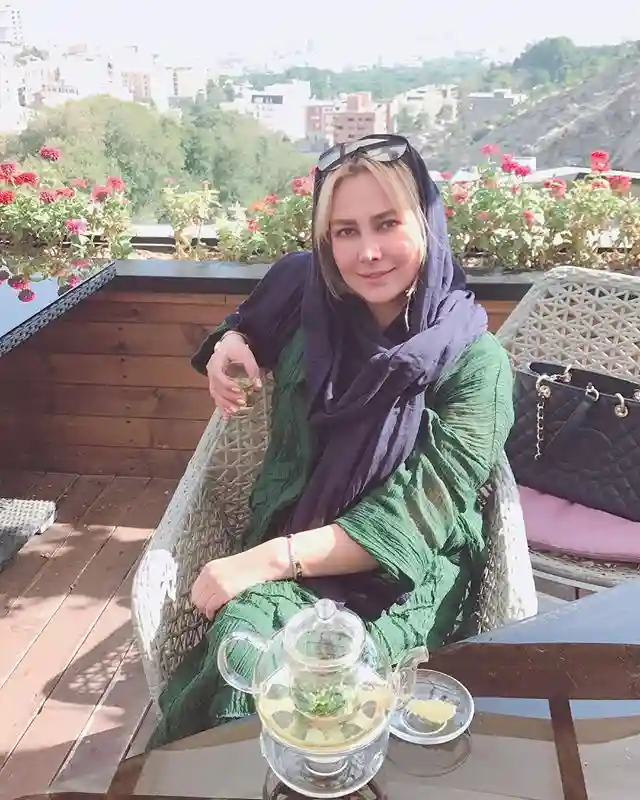 بازیگر نقش افسانه در سریال مسافر کیست بیوگرافی و عکس جدید 