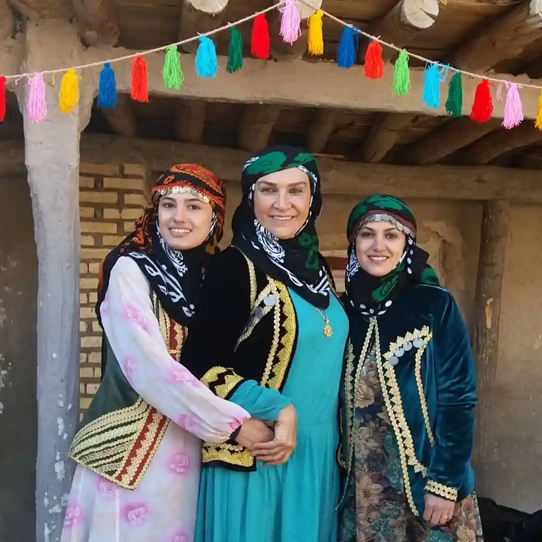 معصومه بافنده بازیگر نقش لیلی در سریال تمام رخ کیست