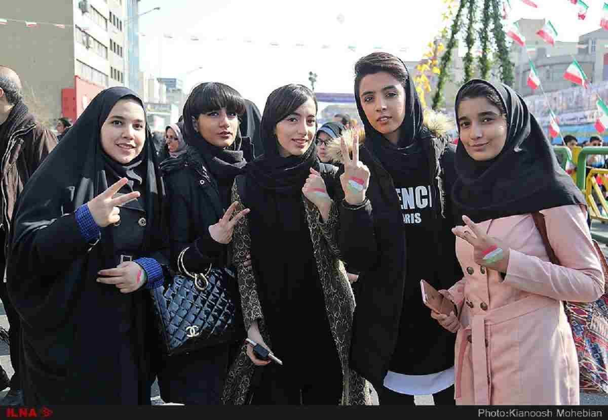 فیلم شعار عدس پلو با سویا براندازی تو رویا شعارهای جدید 22 بهمن 1401