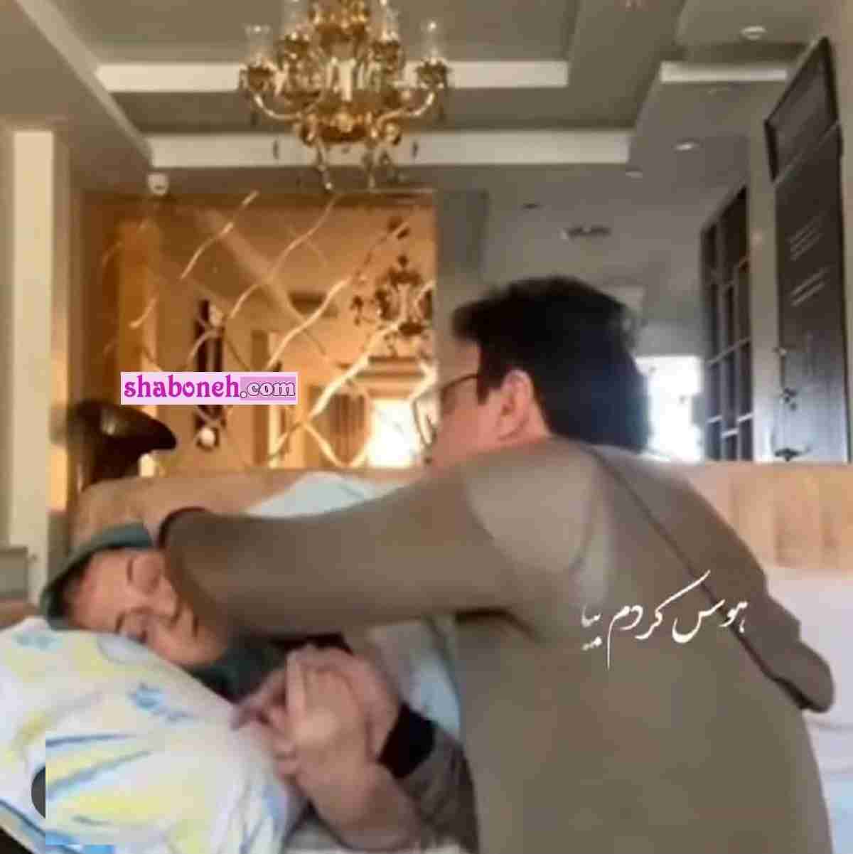مادر عمو پورنگ حالش وخیم شد گریه داریوش فرضیایی برای مادرش 