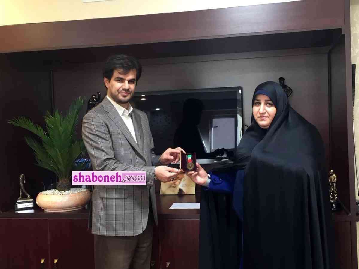 بیوگرافی آناهیتا شیرودی دختر شهید شیرودی و همسر و فرزندان + مصاحبه و جنجال اخیر