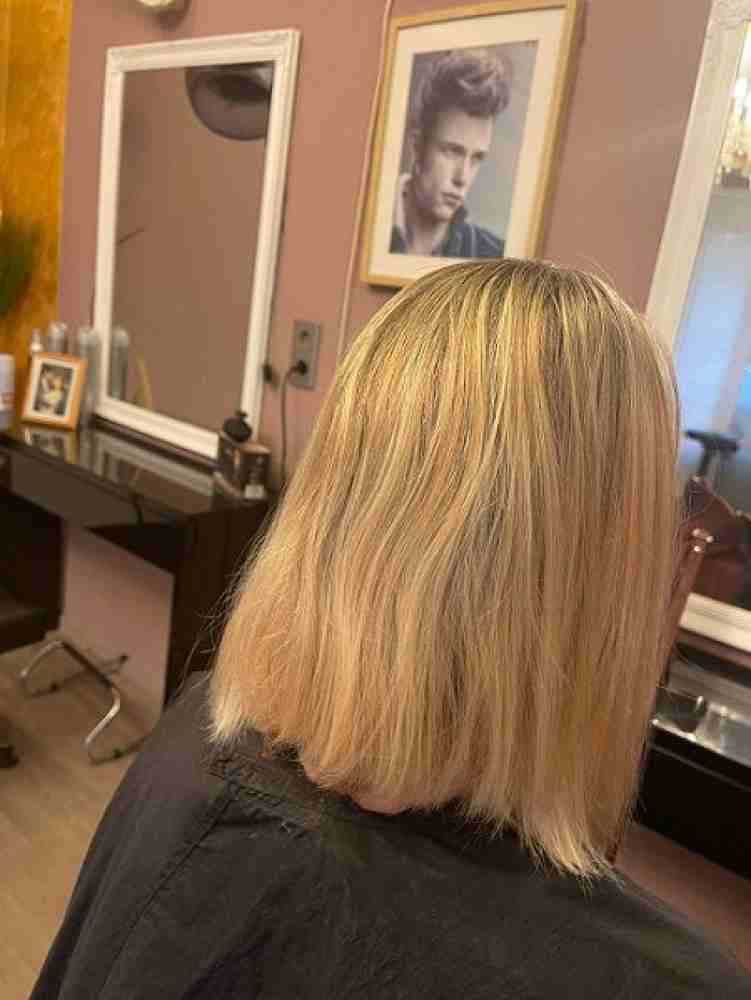 FRISEURSALON Bremen Scheren آرایشگاه زنانه در برمن آلمان