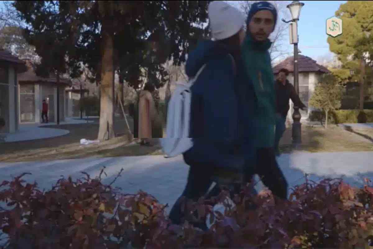 سوتی بوسه شبکه نسیم جنجال شد بوسیدن عاشقانه دختر و پسر در برنامه زنده