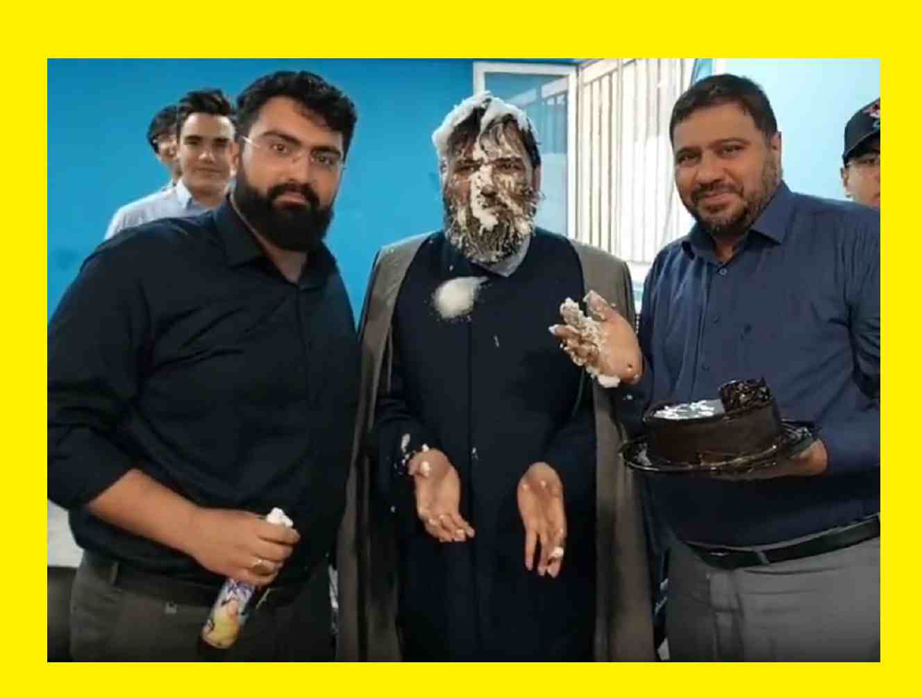 کیک مالی به صورت یک روحانی (آخوند) در تولدش جنجال شد +واکنش ها