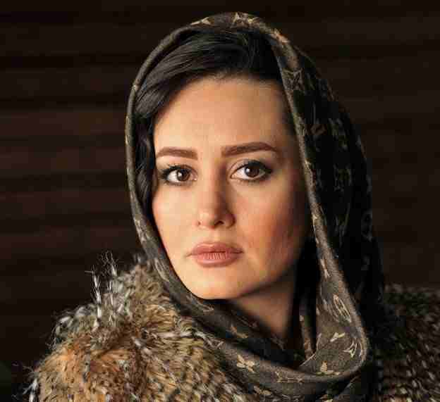 بیوگرافی گلناز خالصی بازیگر و همسرش +عکس و سوابق و اینستاگرام