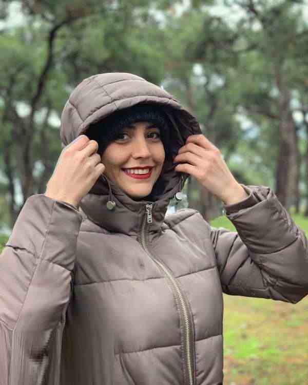 بازیگر نقش نائله در سریال عشق کوفی کیست +عکس جنجالی و بیوگرافی