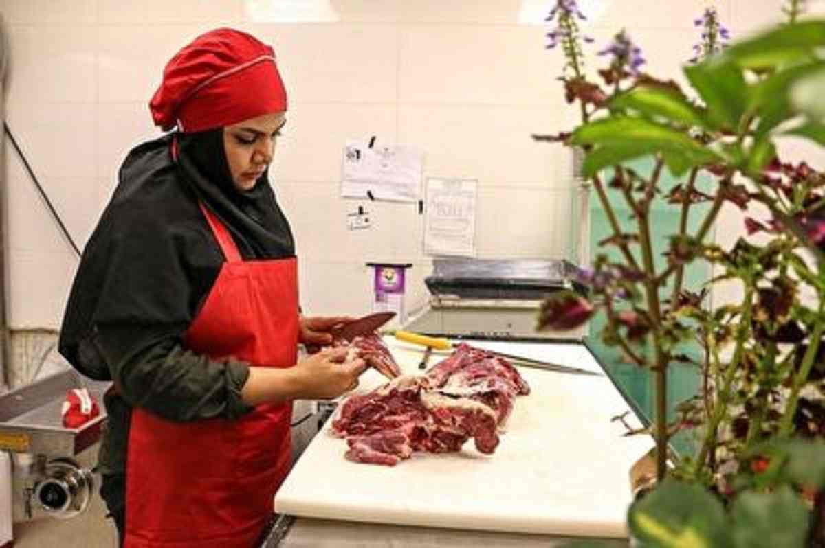 بیوگرافی زهرا سادات عظیمی دختر قصاب کیست +فیلم و اینستاگرام