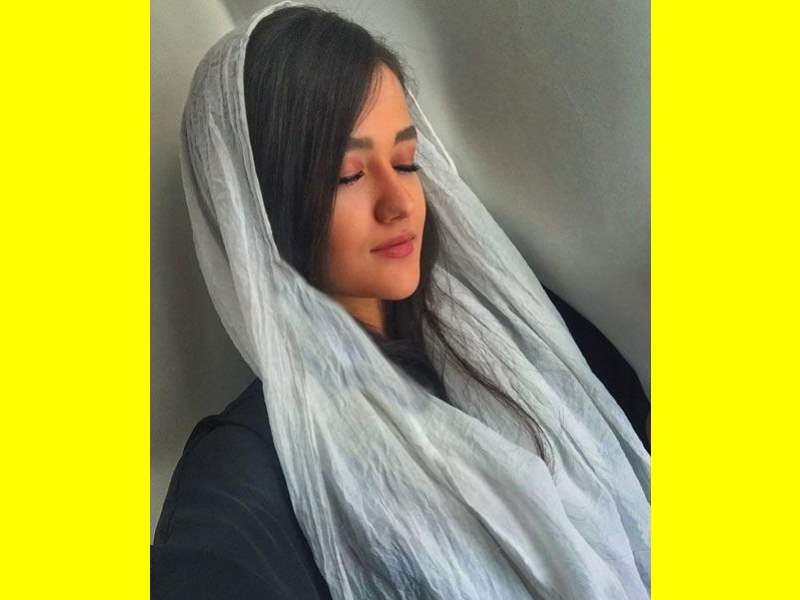 بیوگرافی حنانه احدی بازیگر کیست و اهل کجاست +عکس و سوابق