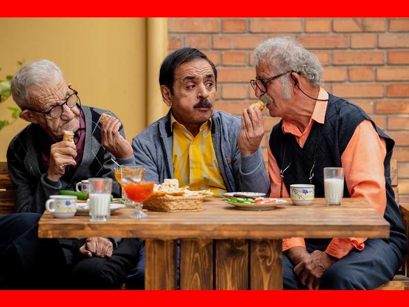 بازیگر نقش رزاقی در مگه تموم عمر چند تا بهاره کیست +بیوگرافی و عکس