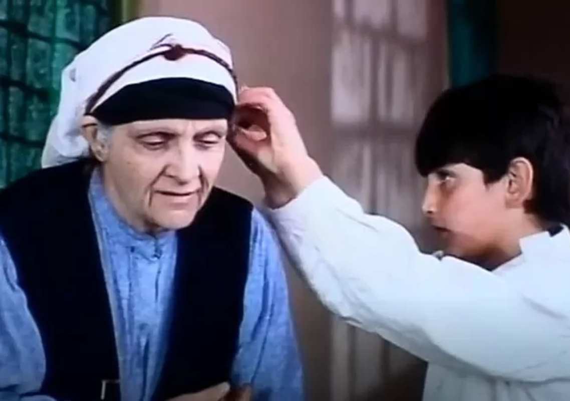 بیوگرافی بازیگران فیلم وقتی همه خواب بودند با نقش +عکس و داستان