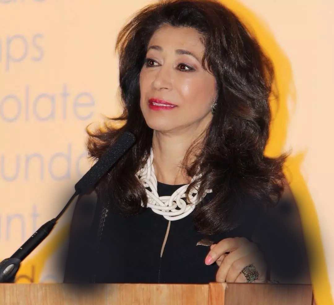 بیوگرافی مریم خسروانی بنیانگذار بنیاد زنان ایرانی آمریکایی پیشرو کیست 