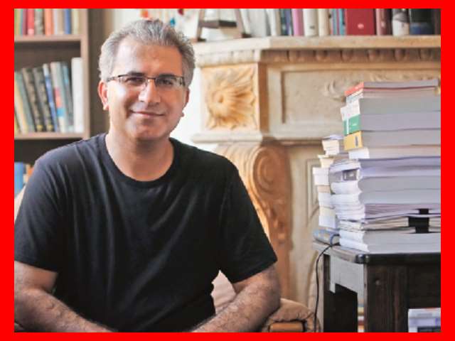 بیوگرافی مصطفی مهرآیین کیست و کجاست +عکس