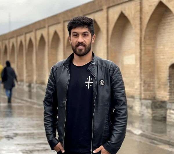 بیوگرافی مهدی شیرمحمدی فوتبال ساحلی و همسرش +عکس و سوابق