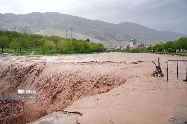 تعطیلی مدارس فردا شنبه ۲۸ بهمن ۱۴۰۲ مشخص شد سیل و برف