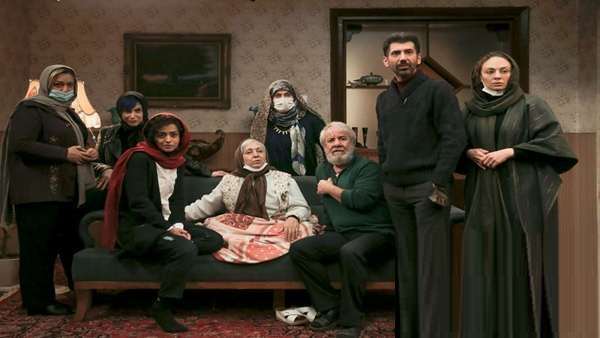 بیوگرافی بازیگران فیلم شب طلایی با نقش +داستان و عکس
