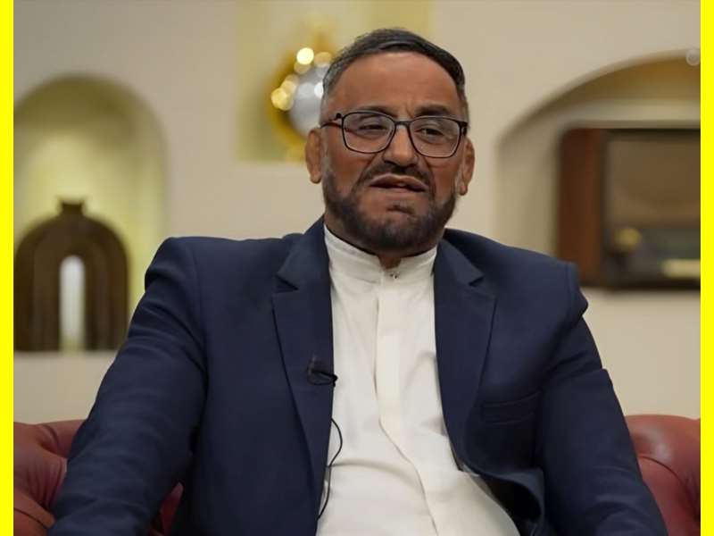 بیوگرافی احمد مجدزاده 