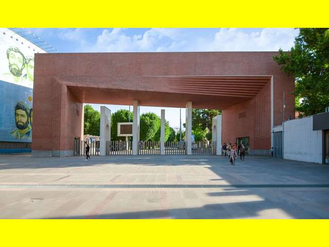 بیوگرافی آزاده کیوانی کیست و اهل کجاست +عکس