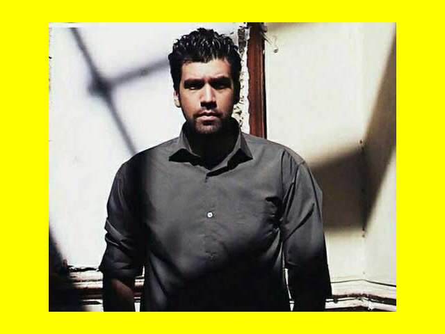 بازیگر نقش آرش در وضعیت زرد کیست بیوگرافی و عکس