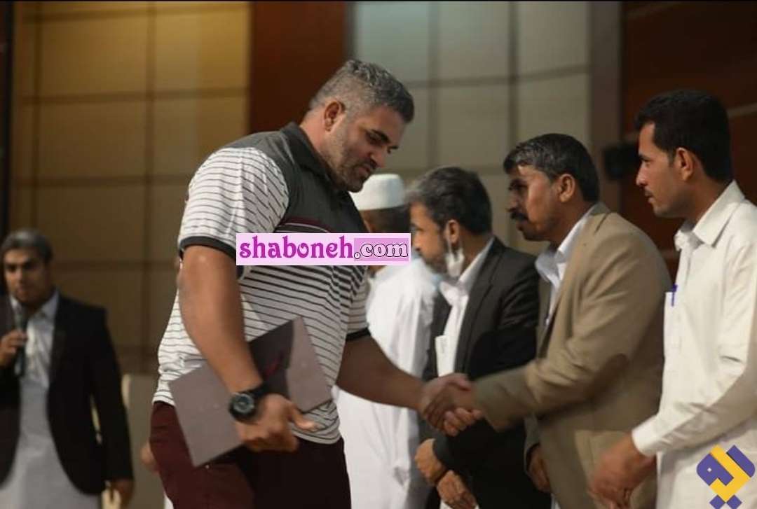 بیوگرافی محمدرضا تازه رو (مردان آهنین) و همسرش +سوابق و عکس