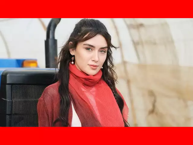 بیوگرافی جمره آردا در نقش زینب بازیگران سریال نسیم تپه (تپه بادخیز) با نقش +داستان و عکس