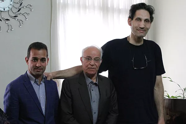 بیوگرافی ایرج خدری بازیگر نقش نصرت بازیگران فیلم دایان باخ با نقش +داستان و عکس