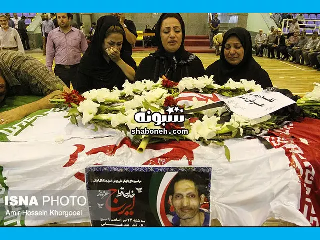 بیوگرافی ایرج خدری بازیگر و بسکتبالیست و همسر و فرزندان +علت فوت