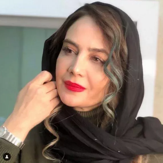 بیوگرافی نگین صدق گویا بازیگران فیلم خواستگار محترم با نقش +عکس و تصاویر