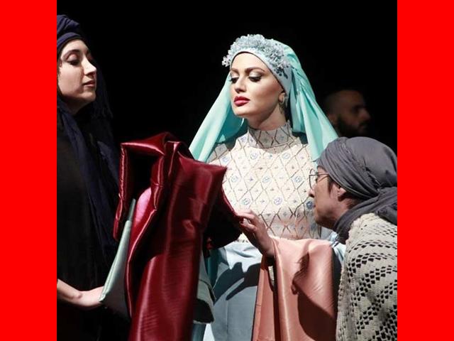 بیوگرافی و عکس های روناک پوریادگار 