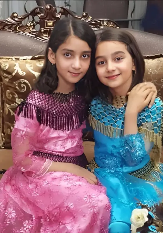 بیوگرافی سیروس حسینی فر عکس دخترانش