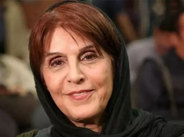 بیوگرافی آهو خردمند