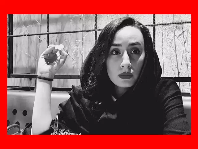 بیوگرافی بیتا عزیز بازیگر نقش فریبا خواهر وحید در سریال جان سخت + عکس