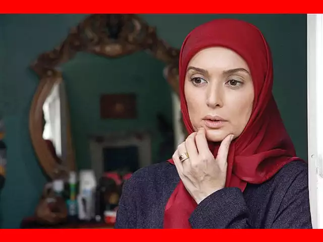 آتنه فقیه‌نصیری از بازیگران سریال گمگشته