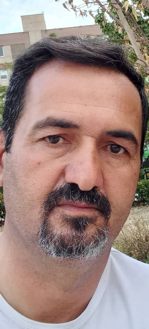 محسن اقاخان مدیر عامل موسسه سینمایی عالیبود